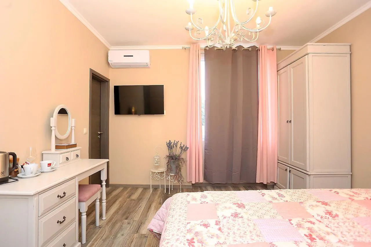 Shabby Chic Rooms Zadar Apartment